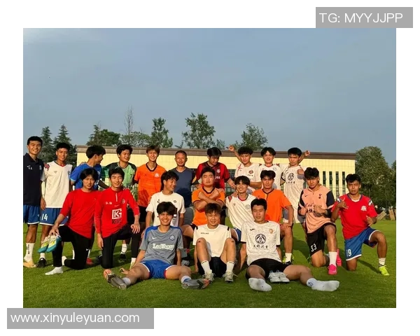 欧阳足球：激情与梦想交织的绿茵场上追逐荣耀的青春故事