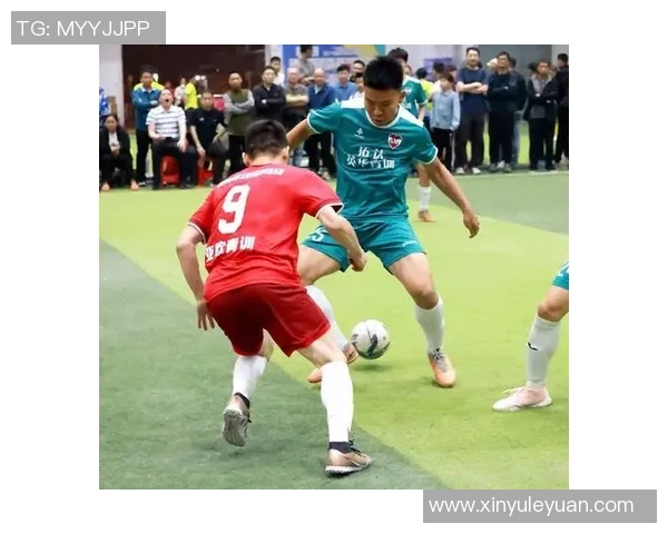 激情四溢的足球盛宴让我们在体育活动中感受团结与拼搏的力量